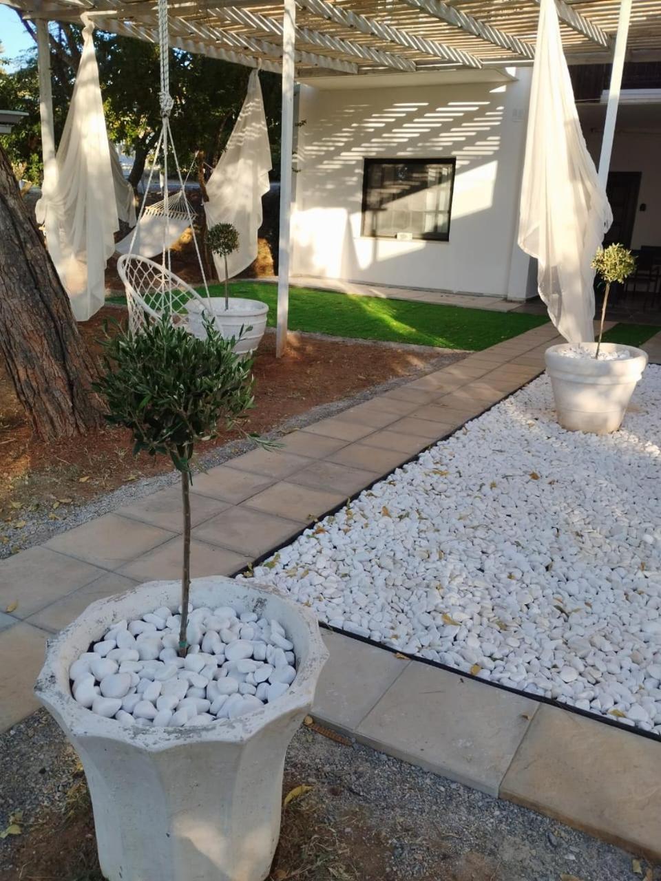 Black N' White Cozy Housegarden Alexandroúpoli Extérieur photo