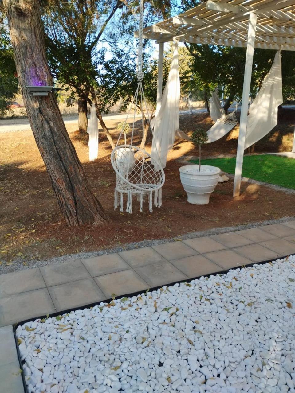 Black N' White Cozy Housegarden Alexandroúpoli Extérieur photo